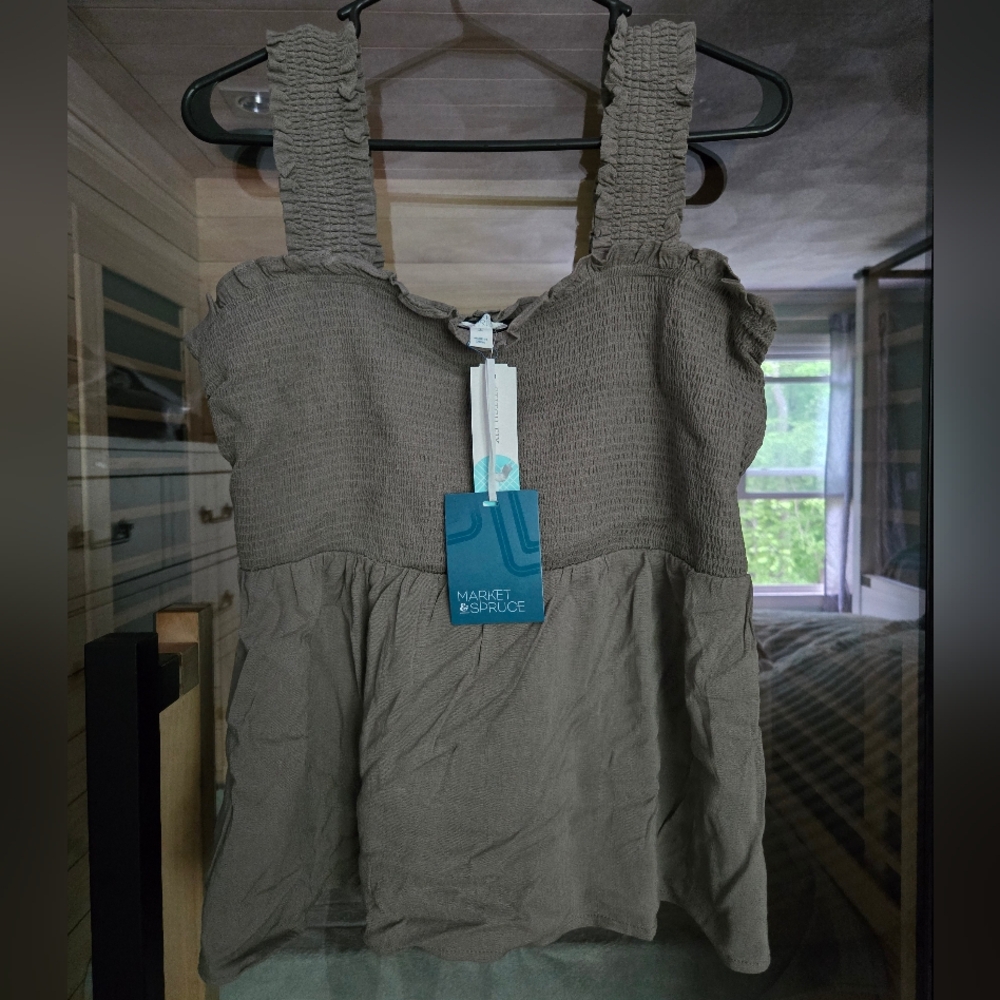 Market & Spruce Olive Textured Sleeveless Top